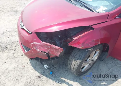 2016 Hyundai Elantra Value Edition из США, поврежденный, VIN 5NPDH4AE2GH732722